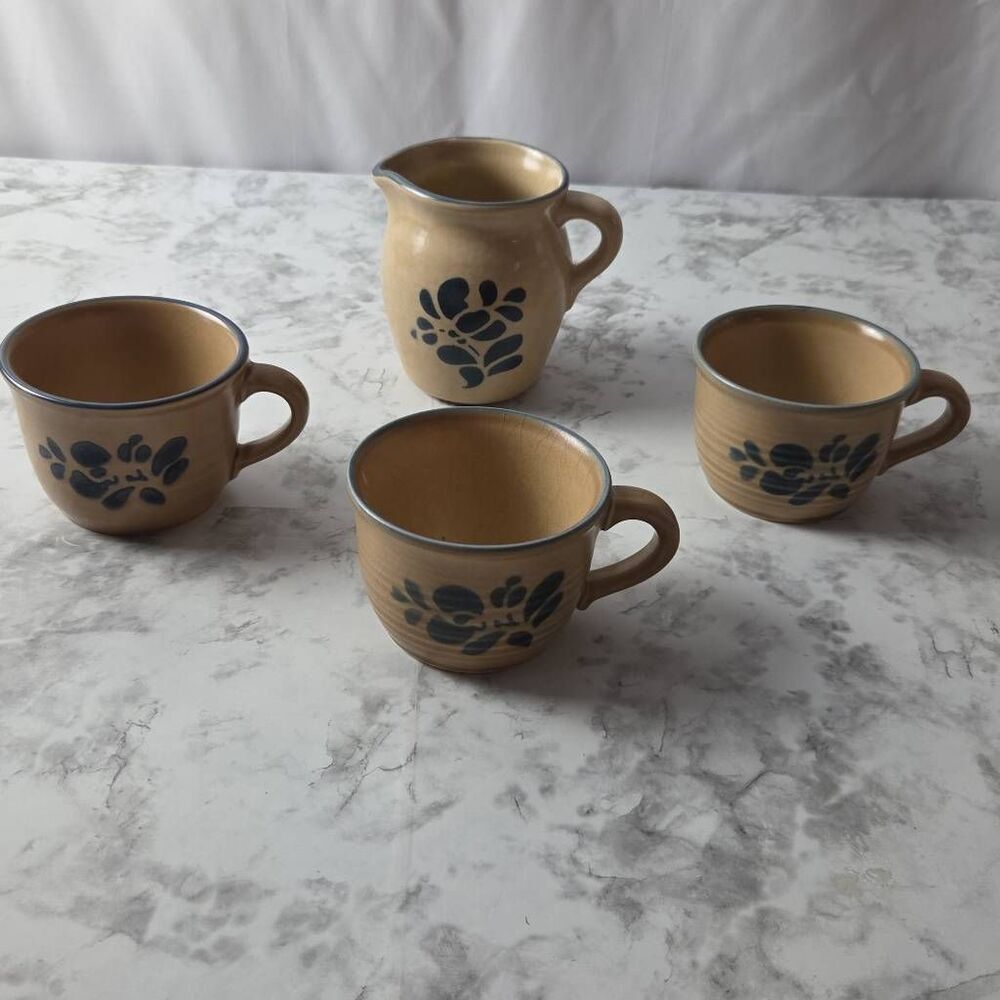 Folk Art by Pfaltzgraff‎ Mugs and Creamer